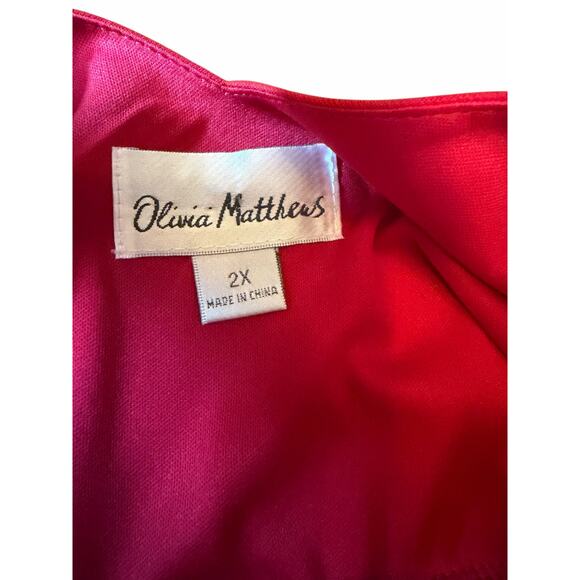 NWT Olivia Matthews Red Gown with Floral Embellishment - 2X - Picture 11 of 12